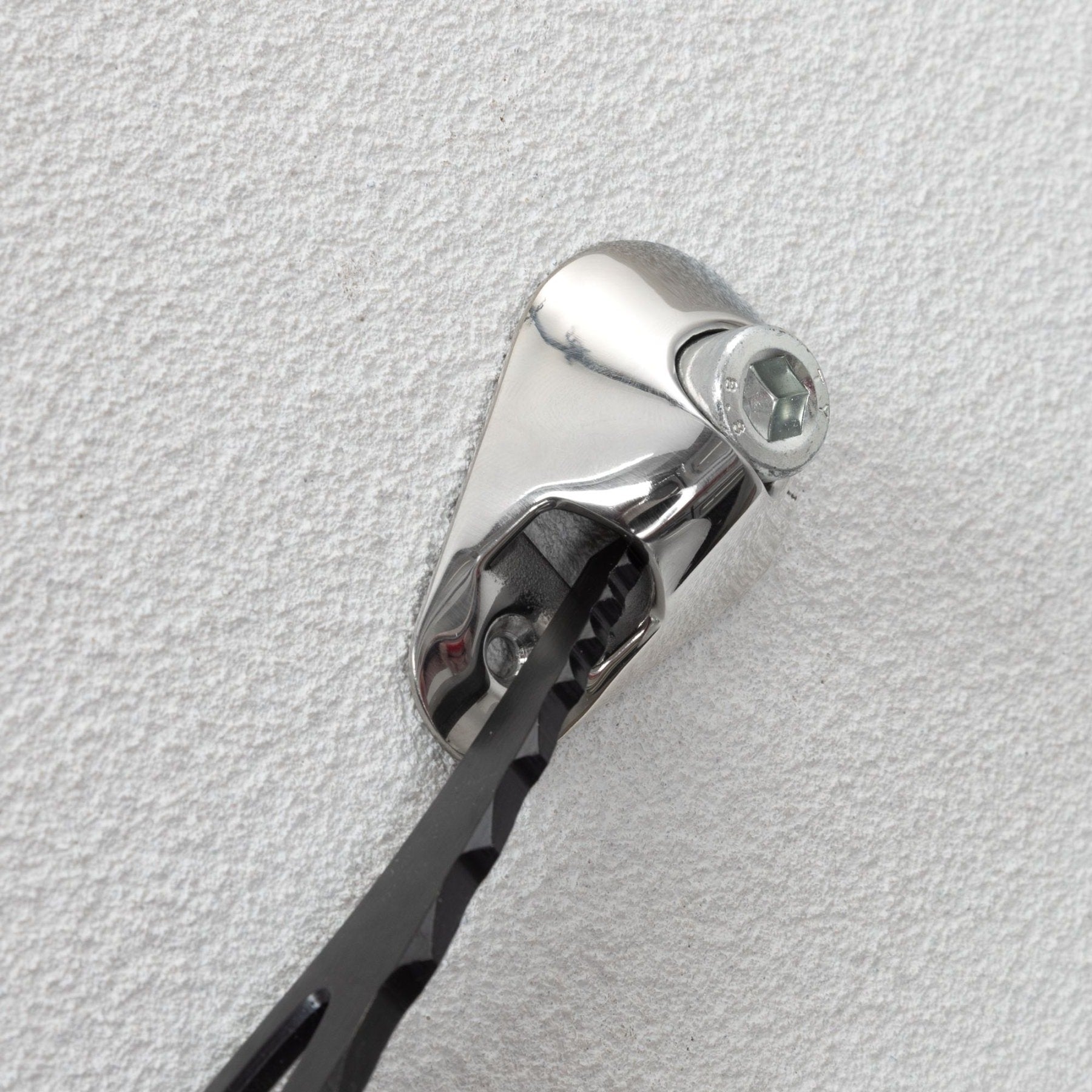 Pocket, drytool hold