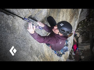 Video laden en afspelen in Gallery-weergave, Camalot Z4 by Black Diamond