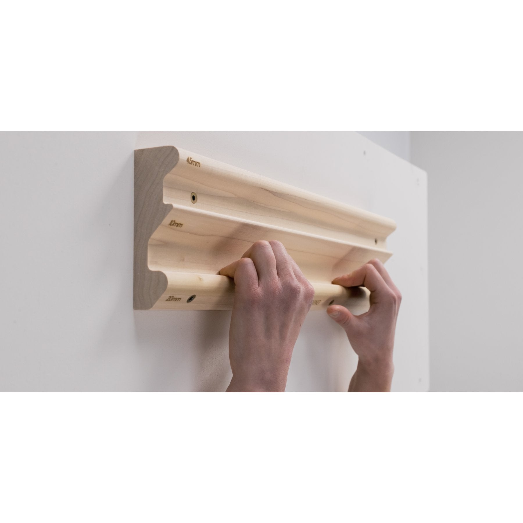 Triple Rung, hangbord