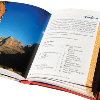 Load image into Gallery viewer, Taghia et autres montagnes berbères, guidebook
